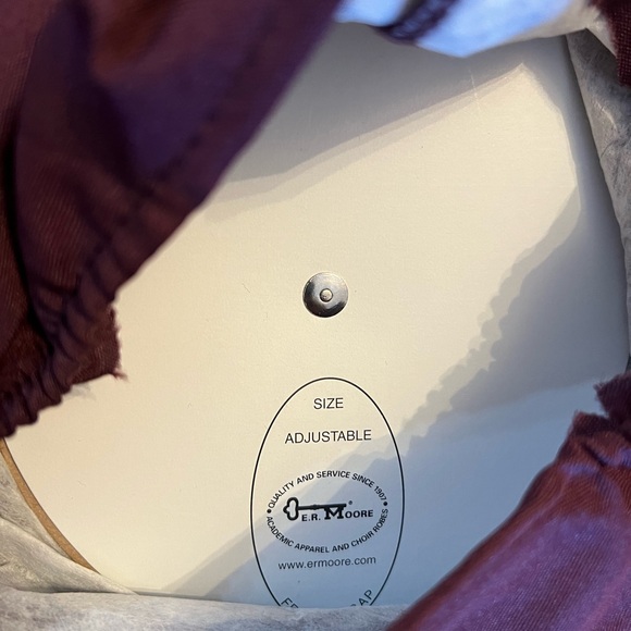 M/L Graduate Graduation Cap, Gown Burgundy University College Medium Large Maste - Picture 3 of 10